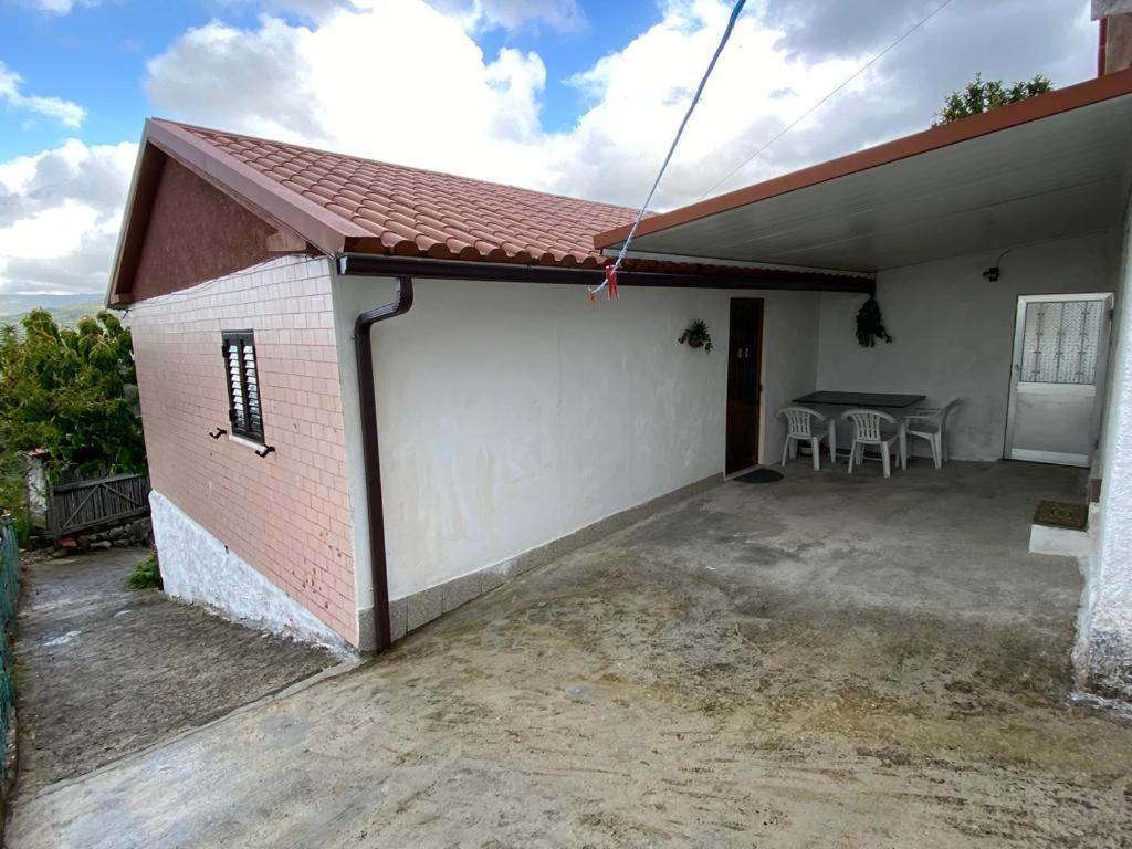 Alojamento Da Ribeirinha Carquere Exteriör bild